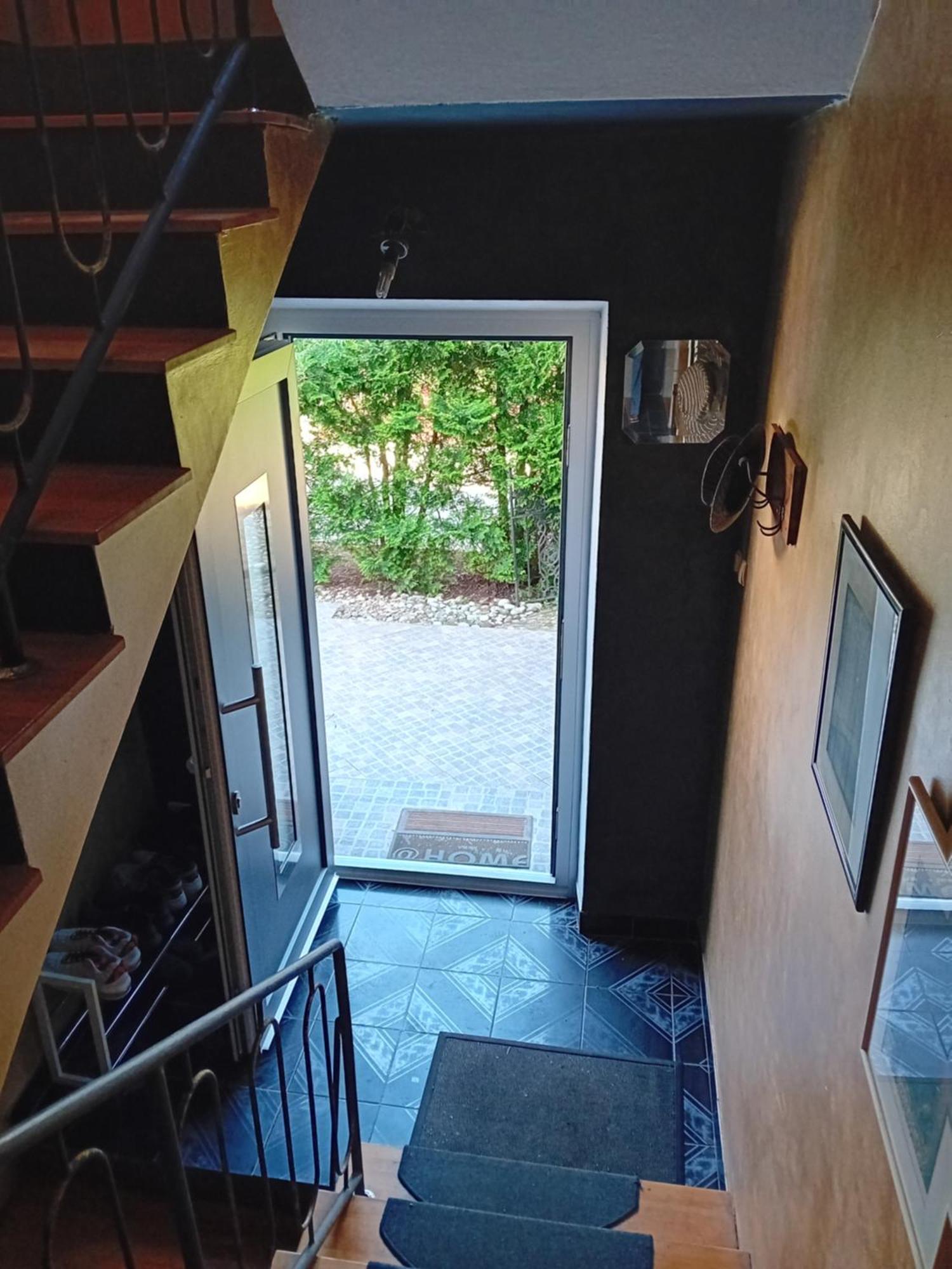 Apartment Baci For 4 Guests Любляна Экстерьер фото